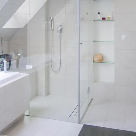 Two-bedroom In * 吉日茨科