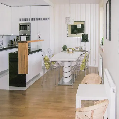 公寓 Two-bedroom In 吉日茨科